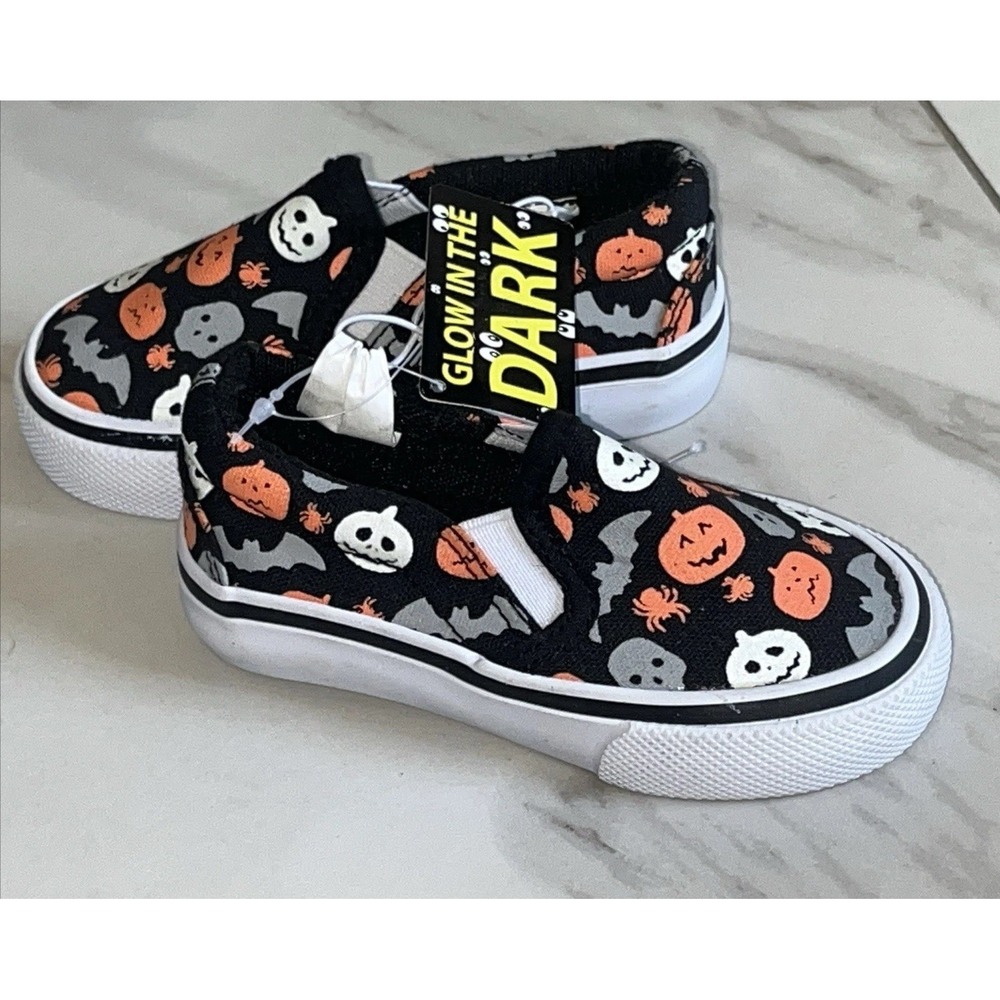Tommy Bahama Toddler 5 Slip-On Shoes Pumpkins Bats Spooky CUTE Halloween GID